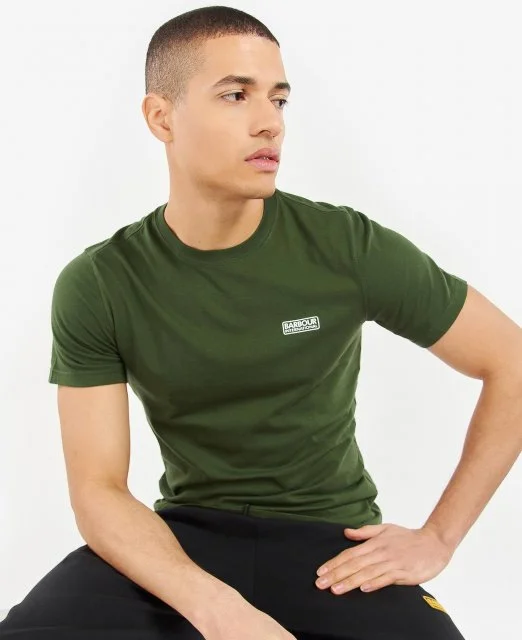 BARBOUR INTERNATIONAL SMALL LOGO TEE KOMBU GREEN Beach Beach