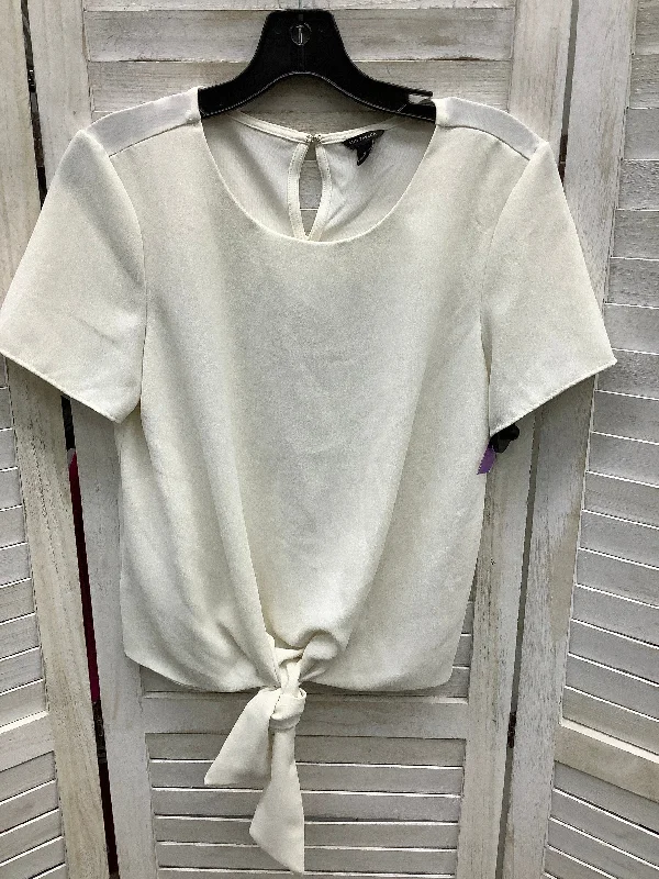 Top Short Sleeve Basic By Ann Taylor  Size: S Monochromatic Office Style