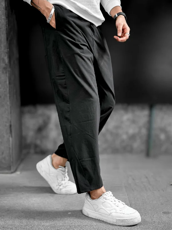 Tapered Fit Black Pant Organic