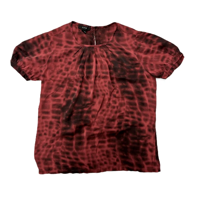 Top Short Sleeve By Alfani  Size: S Bold Men's Animal